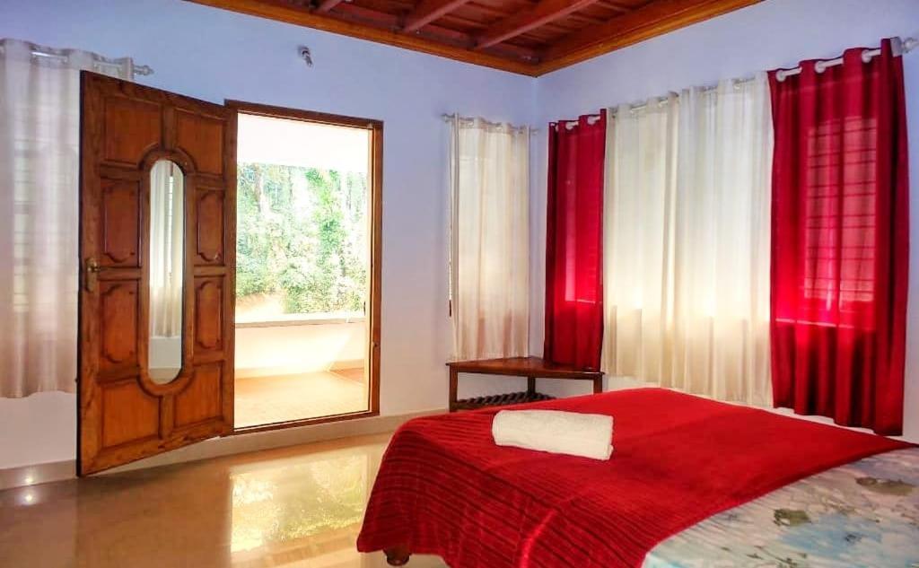 Coorg Divine Spark Home Stay Suntikoppa Kültér fotó