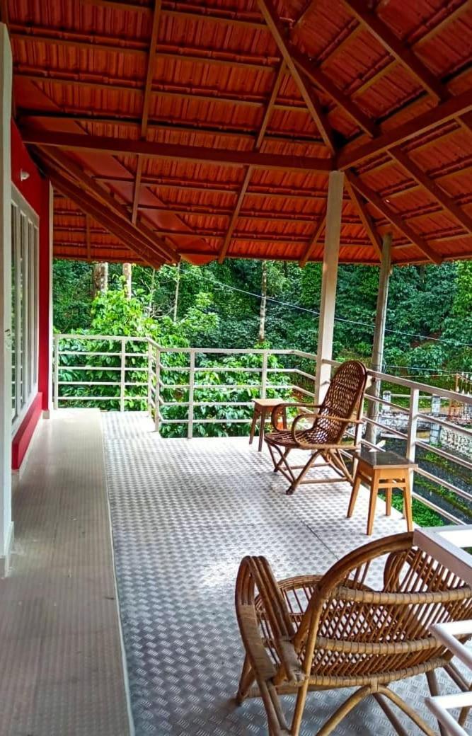 Coorg Divine Spark Home Stay Suntikoppa Kültér fotó