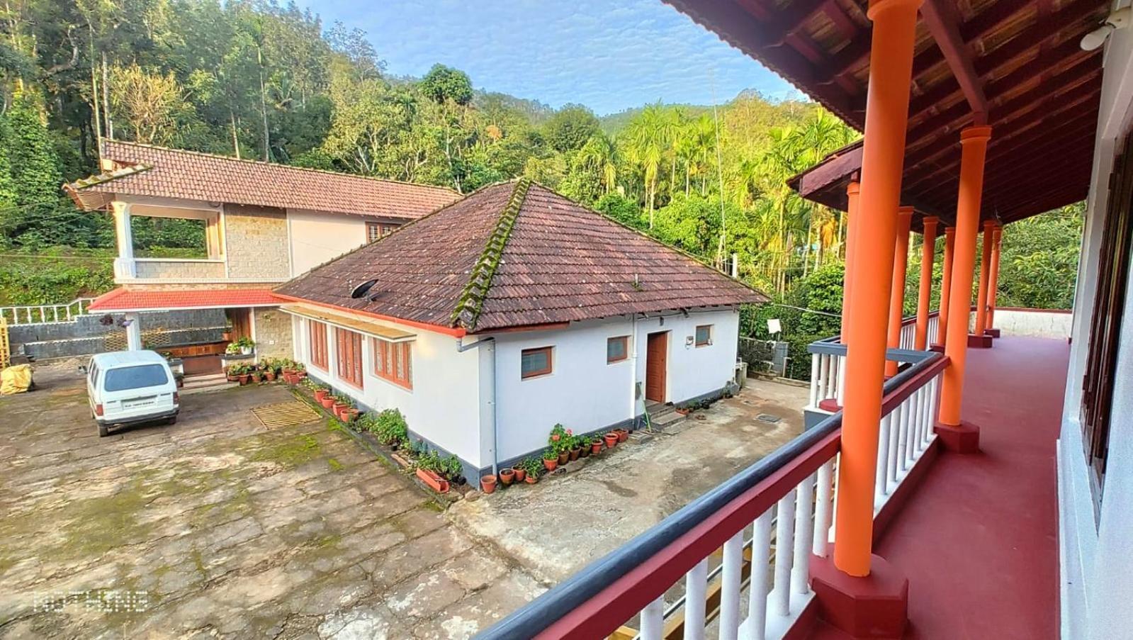 Coorg Divine Spark Home Stay Suntikoppa Kültér fotó